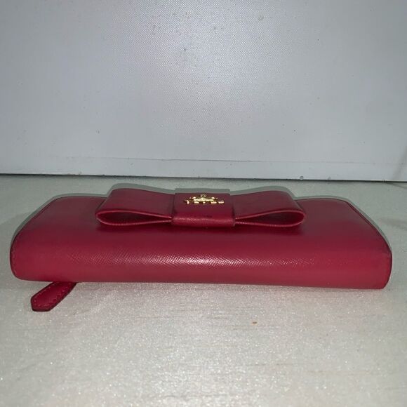 💥AUTHENTIC💥Prada Saffiano Leather Bow Wallet - Picture 6 of 14